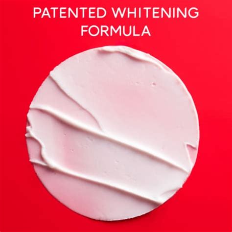 Remove Tooth Stain with Colgate Toothpaste 的图像结果