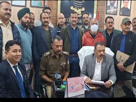 Uttarakhand STF arrests wanted criminal with bounty of Rs 2 lakh in ...