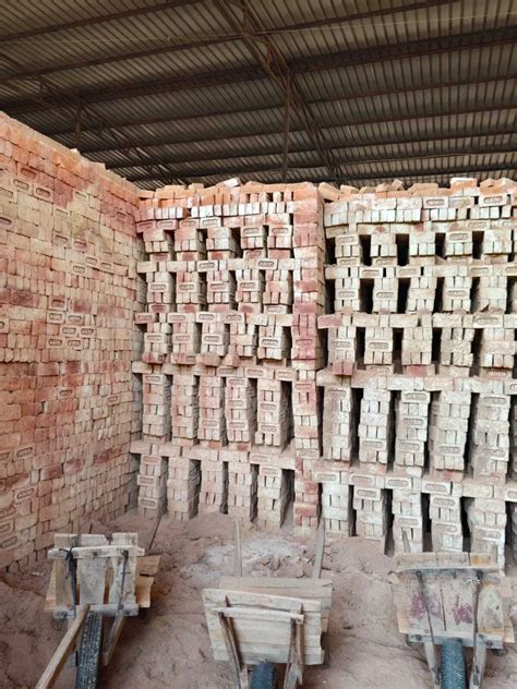 Bulk Bricks Supplier in Selakui | Upbricks