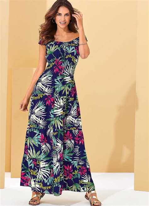 Tropical Print Maxi Dress | Tropical print maxi dress, Tropical print ...