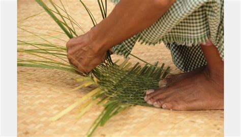 D'source Design Gallery on Mat Weaving Process - Meghalaya - Household ...