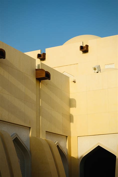 Corner Building 的图像结果