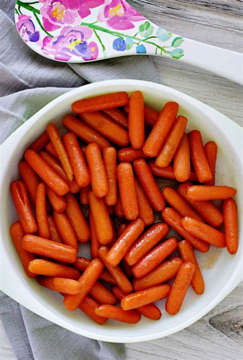 Brown Sugar Glazed Carrots | Recipe from 30daysblog