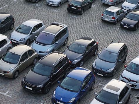 Government proposes mandatory sound alerts for electric vehicles to ...