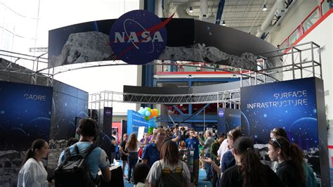 NASA Robotics 的图像结果