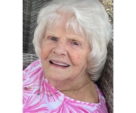 Helen Anne (Williams) Diaz Obituary (2025) - Oak Hill, WV - Tyree ...