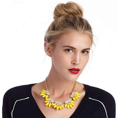 7 Ways To Style & Rock In Statement Necklaces!!