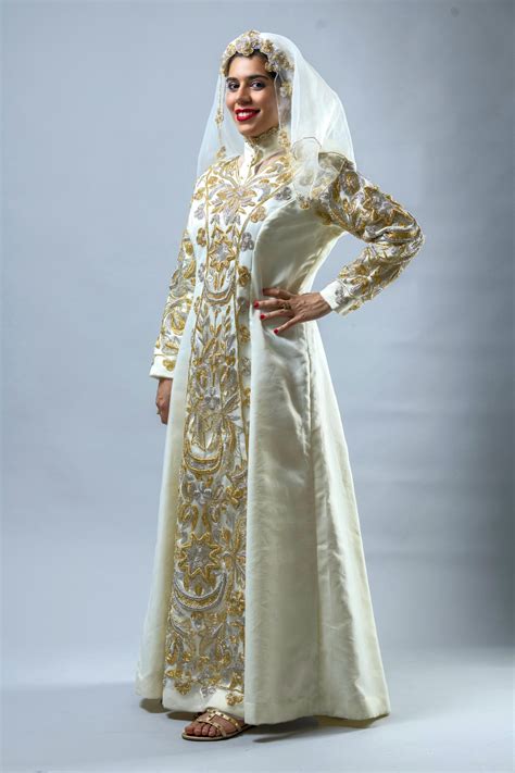 Saudi Arabian Bride 的图像结果