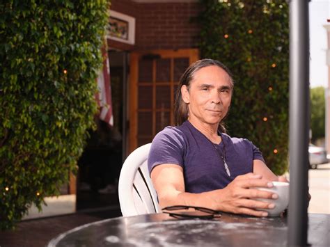 Zahn mcclarnon – Artofit