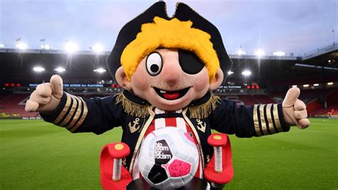 Premier League mascots - ranked From Manchester United's Fred the Red ...