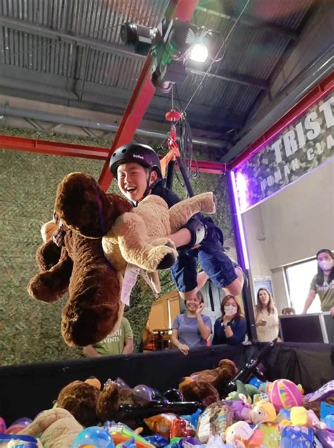 Human Claw Machine 的图像结果