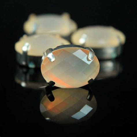 Oval Shape Vanilla Colour Rainbow Effect Acrylic Stones ...