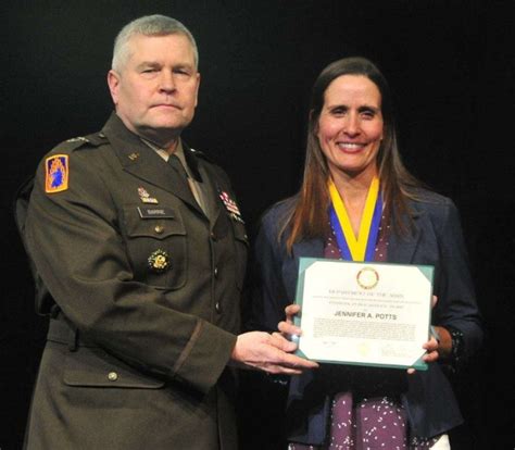 Order of Saint Michael Gold Award given to former PEO C3T program ...