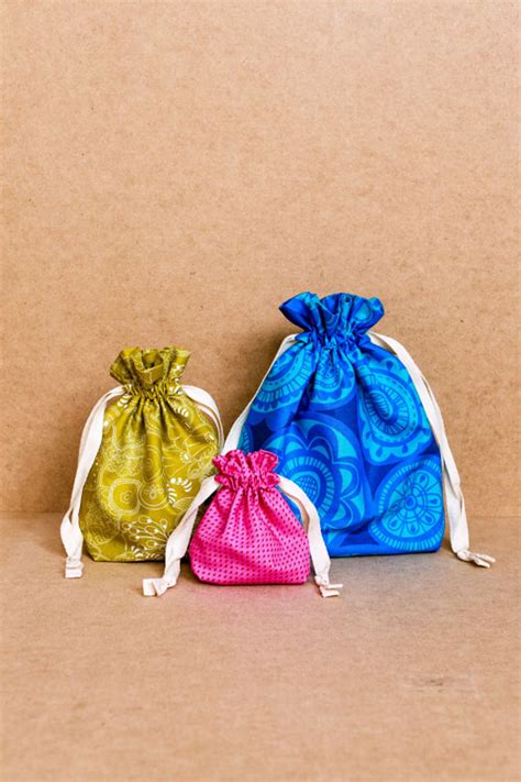 In Color Order Drawstring Bag Tutorial 的图像结果