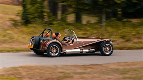 Caterham Super Seven 2000 review: heritage-spec Seven tested Reviews ...