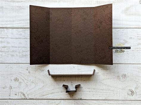 Tutorial for Double Pop Up Gate Fold Card 的图像结果