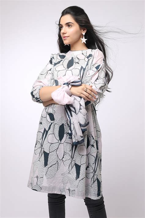 AlKaram MAK Spring/Summer Volume 2 – 2 Piece Printed Suit with Digital ...