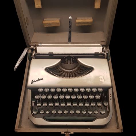 Jaykay Typewriter – Universal Typewriter Co