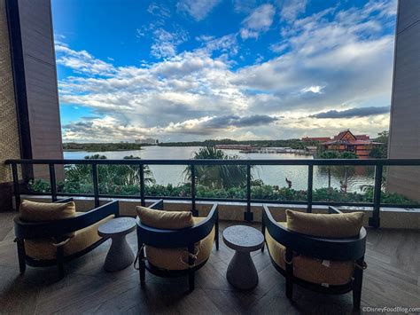 hotel vanity | the disney food blog