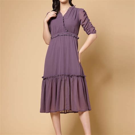 Purple V-Neck Empire Midi Dress – pluss.in