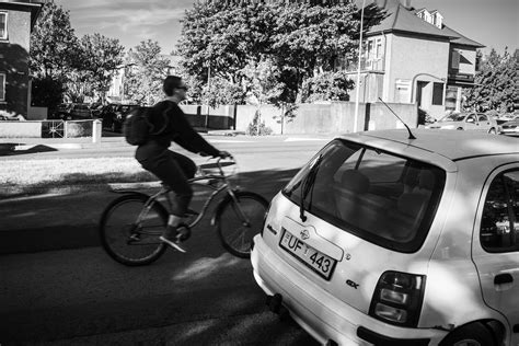 Cycling Black and White 的图像结果