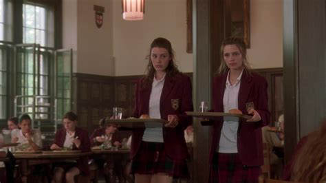 Lost and Delirious (2001)