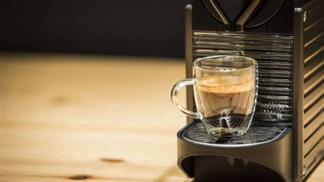 Nespresso Pixie Coffee Machine 的图像结果