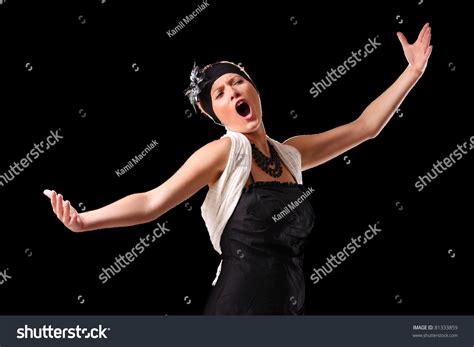 Opera Singer Woman 的图像结果
