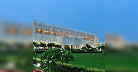 All About Chanakya BNR Hotel In Puri | LBB