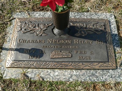 Charles Nelson Riley Sr. (1941-2006) - Find a Grave Memorial