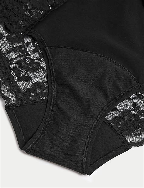 Buy 3pk Heavy Absorbency Period Full Briefs at Marks & Spencer