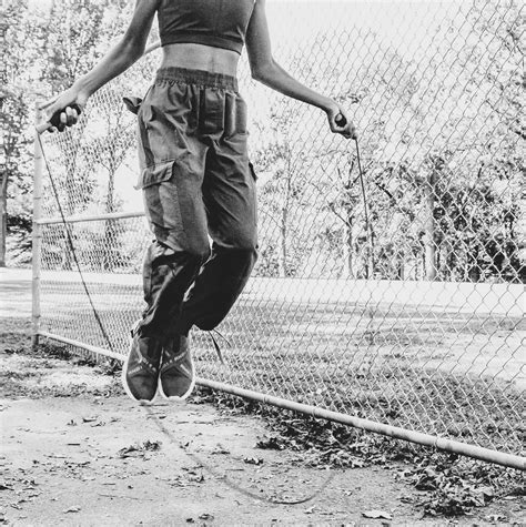 4 Reasons to Incorporate Jump Rope Into Your Weekly Cardio Routine - yourdailysportfix.com