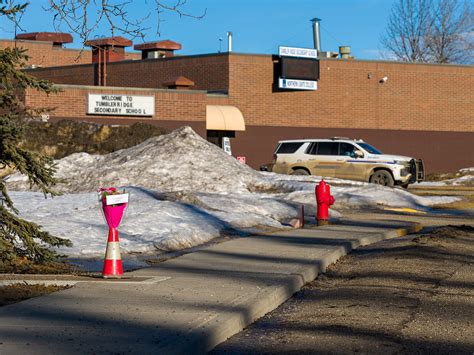 World leaders respond to school shooting in Canada