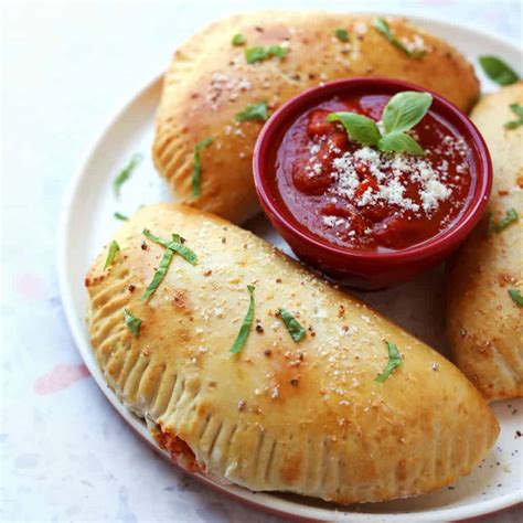 Easy Calzone Recipe - A Beautiful Mess