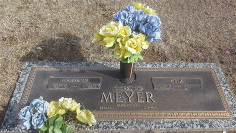 Carolyn Mae Brown Meyer (1941-2015) - Find a Grave Memorial