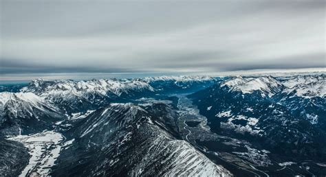 शीर्ष भूस्थानिक डेटा विज़ुअलाइज़ेशन सॉफ़्टवेयर और AI उपकरण