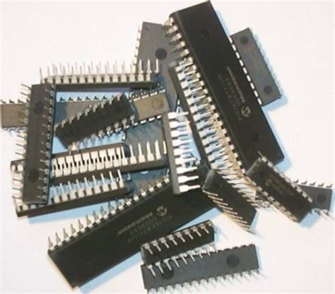 Pre-Programmed Microcontroller 的图像结果
