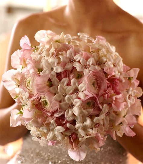 www.bellefleurny.com Belle Fleur, Nyc Bouquet. Blush Ranunculus, pale ...