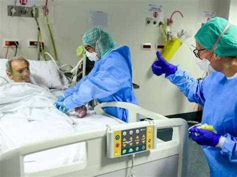 COVID-19 Pandemic: A Day In The Life Of The Medical Staff Working In ...