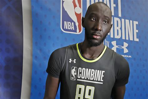 The 16 Heaviest Players In NBA History, Ranked By Weight