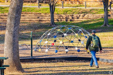 About Southeast Norman | Schools, Demographics, Things to Do - Homes.com