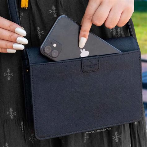 Buy Neorah Envelope Sling Bags online in India @ – Atelier NEORAH