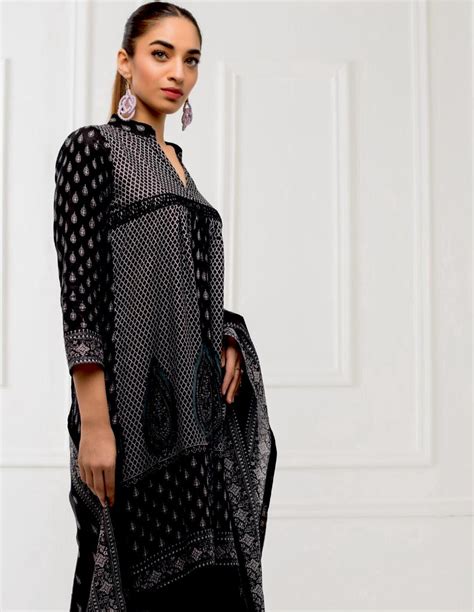 Sahil Black & White Lawn Collection 2020 – ZS-8 – YourLibaas