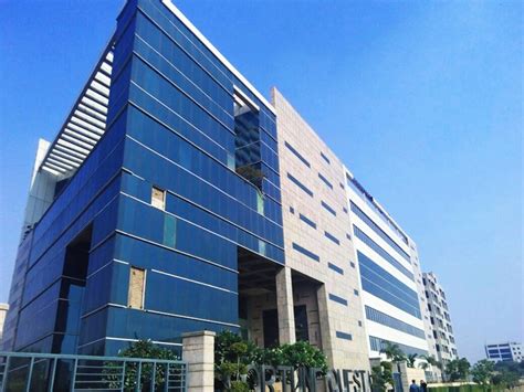 Fortune Questa, National Highway 8 | JLL Properties - IN