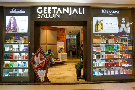 GEETANJALI SALON | DLF Mall of India