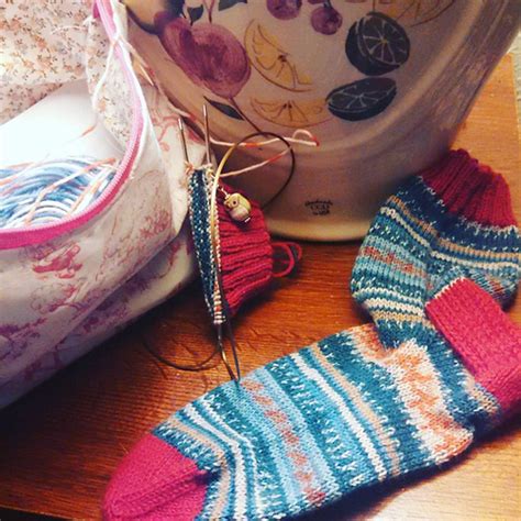 Magic Loop Sock Pattern Easy 的图像结果