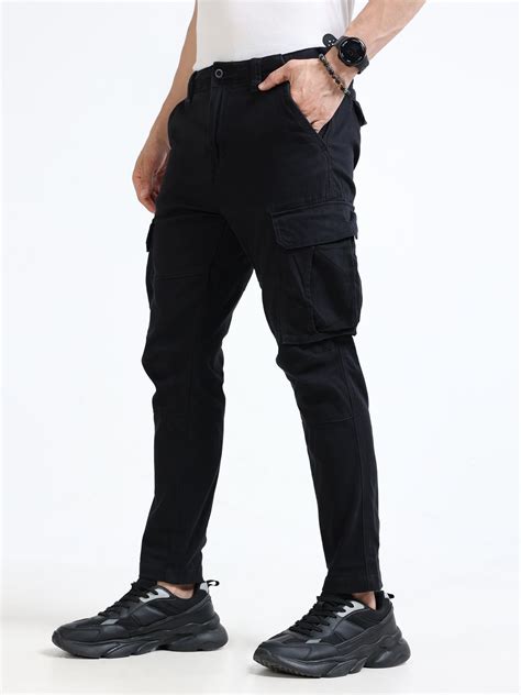 Men Black Mid Rise Cargo Pants – FYVA