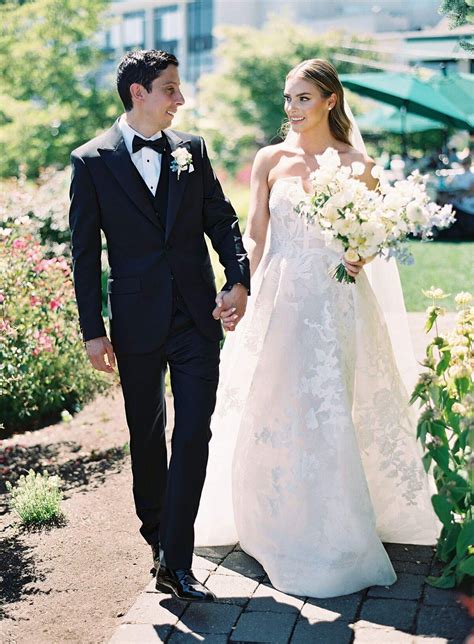 Seattle Tennis Club Wedding | Jacqueline Benét Photography