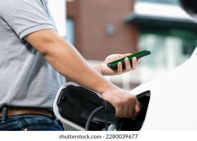 Driving Green Screen Background Side View 的图像结果