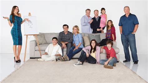 Modern Family Season 4 Poster